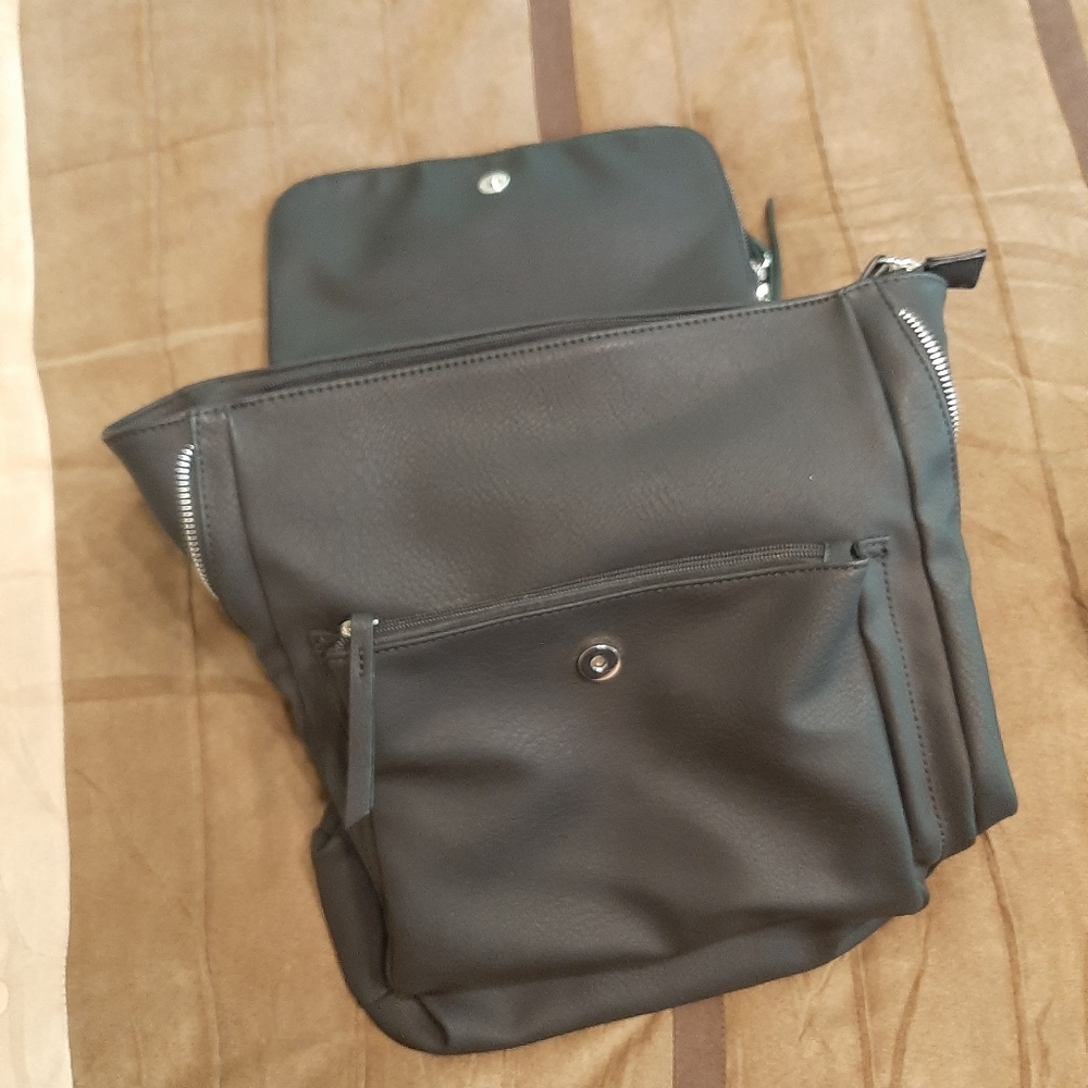 Torrid back pack - Picture 2 of 4